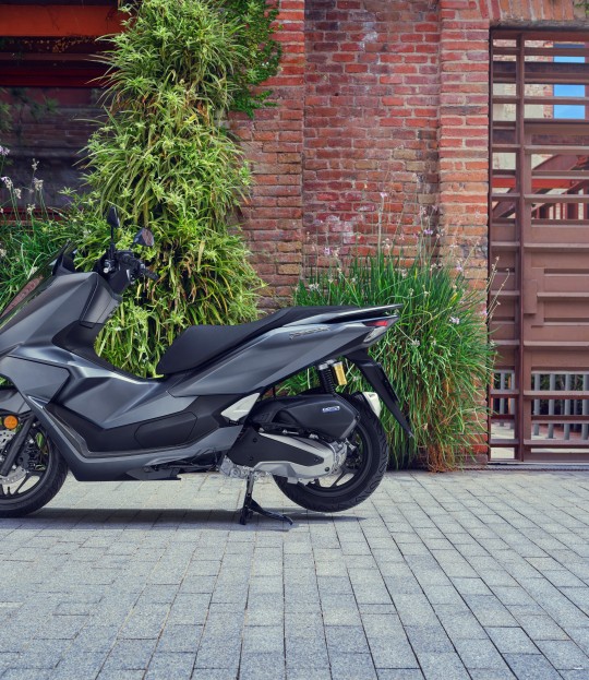 504691_25YM_Honda_PCX125