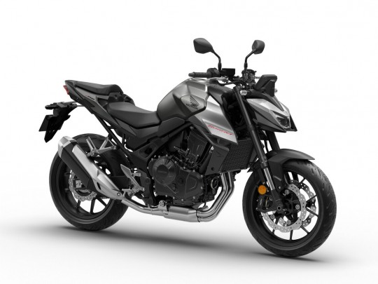 26YM_CB750_Hornet_MT_Studio_NH-D19M_Wolf-Silver-Metallic_RFQ.00ce486d
