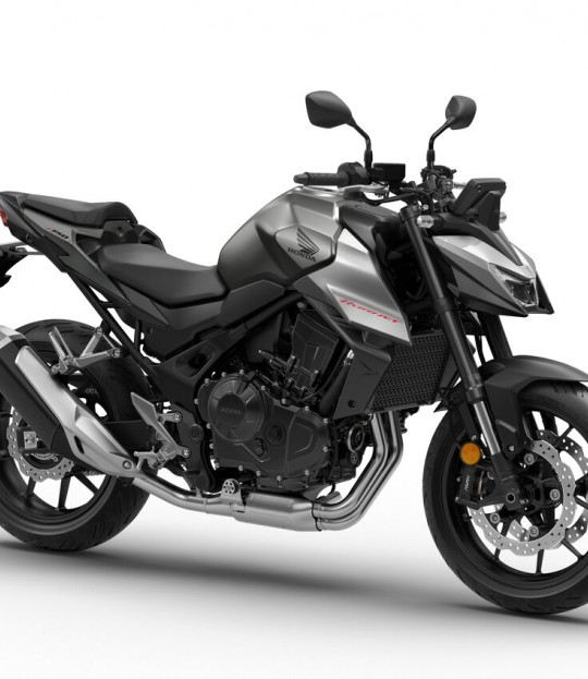 26YM_CB750_Hornet_MT_Studio_NH-D19M_Wolf-Silver-Metallic_RFQ.00ce486d