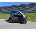 Moped bil